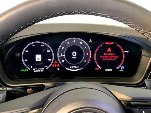 Certified 2026 Porsche Cayenne AWD/4WD image 29