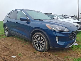 Used 2020 Ford Escape SEL video 1