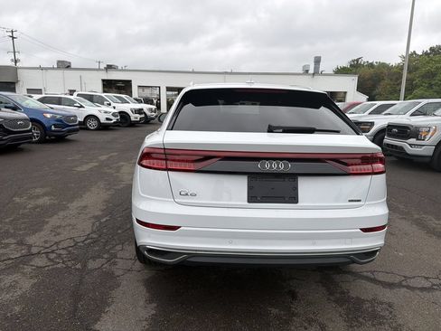 Used 2023 Audi Q8 Premium AWD/4WD image 4