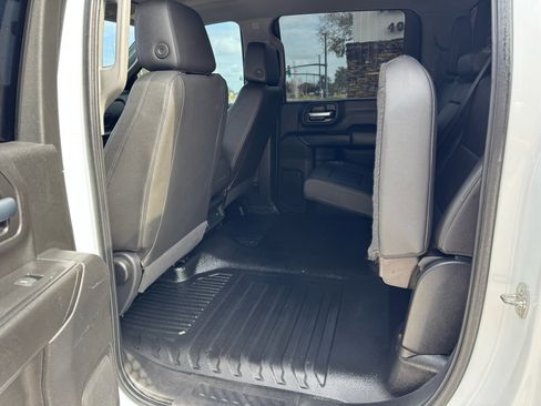 Used 2021 GMC Sierra 3500 2WD Crew Cab w/ Convenience Package image 41