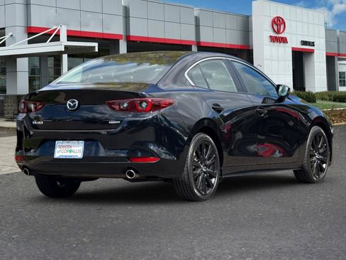 Used 2024 MAZDA MAZDA3 s FWD image 4