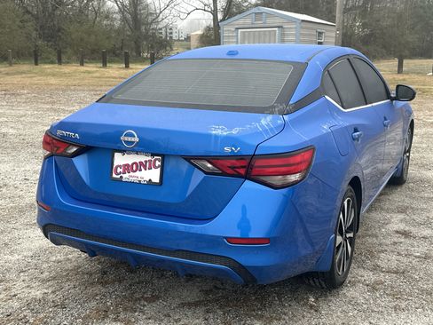 Used 2024 Nissan Sentra SV w/ SV Premium Package image 5
