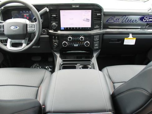 New 2026 Ford F250 Lariat w/ Black Appearance Package AWD/4WD image 12