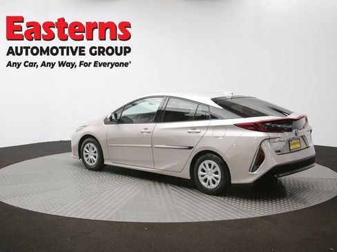 Used 2020 Toyota Prius Prime XLE image 61
