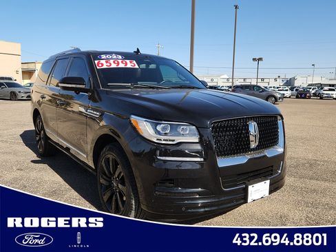 Certified 2023 Lincoln Navigator Reserve image 1