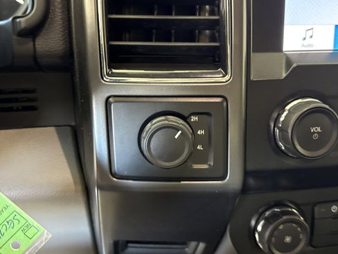 Certified 2019 Ford F150 XLT image 21