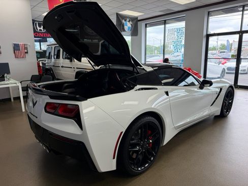 Used 2016 Chevrolet Corvette Stingray Coupe RWD image 27
