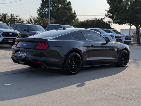 Used 2022 Ford Mustang GT Premium w/ Equipment Group 401A RWD image 5
