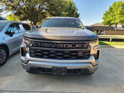Used 2026 Chevrolet Silverado 1500 Custom w/ Turbomax Blackout Package RWD image 2