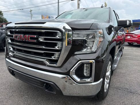 Used 2019 GMC Sierra 1500 SLT w/ SLT Premium Package AWD/4WD image 8