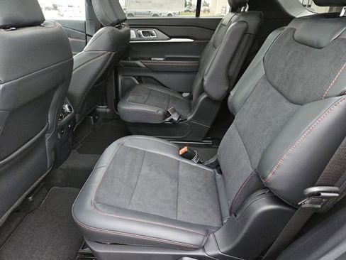 New 2026 Ford Explorer ST w/ Sun And Sound Package AWD/4WD image 28