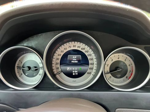 Used 2014 Mercedes-Benz C 250 Sedan image 24