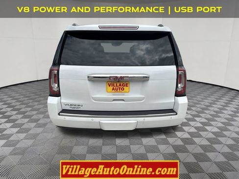 Used 2018 GMC Yukon Denali w/ Open Road Package AWD/4WD image 3
