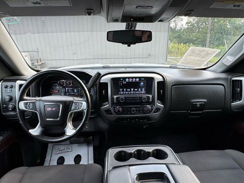 Used 2017 GMC Sierra 1500 SLE w/ SLE Value Package AWD/4WD image 16