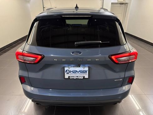 Used 2023 Ford Escape ST-Line Select w/ Tech Pack #1 AWD/4WD image 5