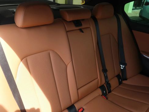 Used 2022 BMW M340i RWD image 23
