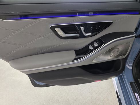Used 2025 Mercedes-Benz S 63 AMG S image 18