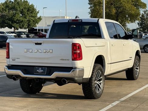 Used 2025 RAM 1500 Limited w/ Trailer Tow Group AWD/4WD image 4