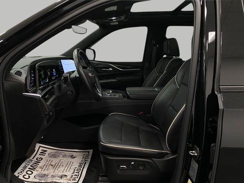 Used 2022 Cadillac Escalade Sport w/ Touring Package AWD/4WD image 33