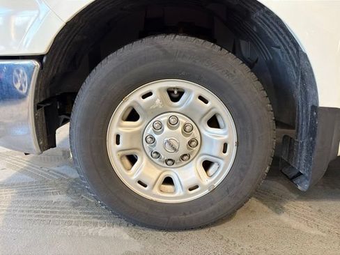 Used 2013 Nissan NV 2500 SV w/ Technology Pkg RWD image 26