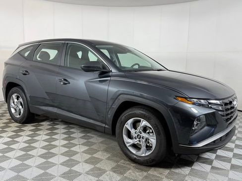 Used 2024 Hyundai Tucson SE image 5