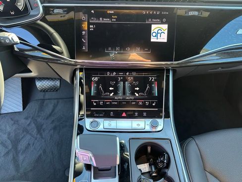 New 2026 Audi Q8 Premium Plus image 18