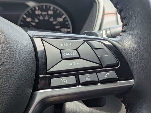 Used 2021 Nissan Altima 2.5 SR w/ SR Premium Package FWD image 24