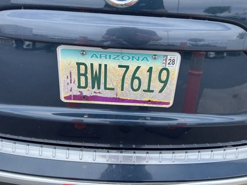 Used 2017 Nissan Murano SV AWD/4WD image 10