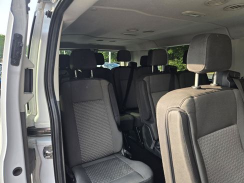 Used 2024 Ford Transit 350 XLT RWD image 17