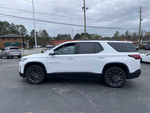 Used 2022 Chevrolet Traverse RS w/ LPO, Floor Liner Package image 8