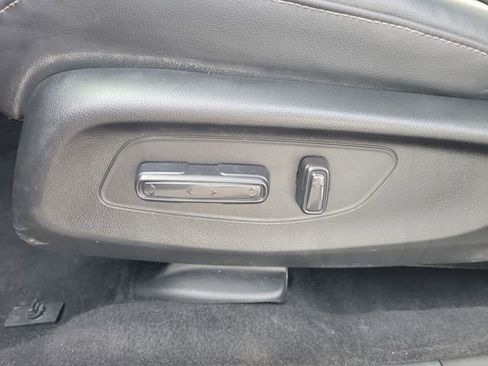 Used 2023 Honda HR-V EX-L image 39