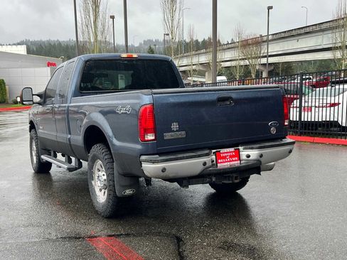 Used 2005 Ford F250 XLT image 9