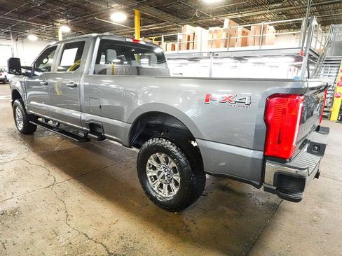 Used 2023 Ford F350 XL w/ FX4 Off-Road Package image 4