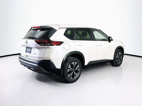 Used 2023 Nissan Rogue SV AWD/4WD image 9