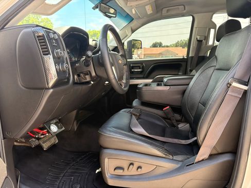 Used 2015 Chevrolet Silverado 2500 LT w/ LT Convenience Package AWD/4WD image 15