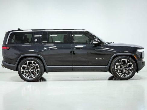 Used 2024 Rivian R1S Adventure Dual AWD/4WD image 13