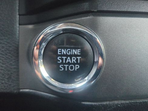 Used 2019 Toyota Tacoma TRD Sport w/ Technology Package RWD image 23