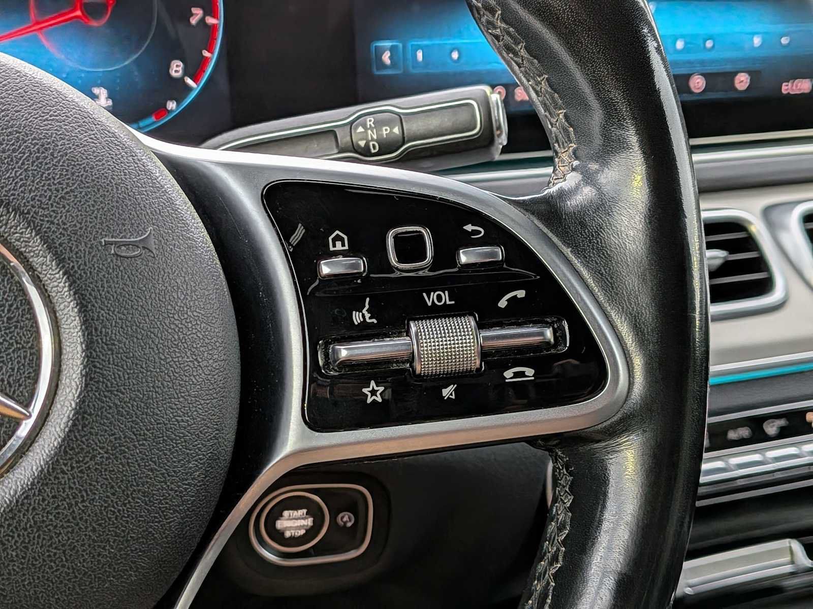 Used 2020 Mercedes-Benz GLE 350 4MATIC image 23