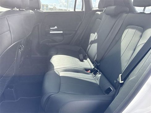 Used 2023 Mercedes-Benz GLA 250 image 22