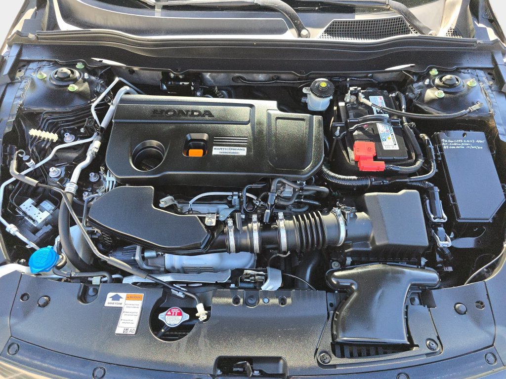 Used 2018 Honda Accord Touring image 34