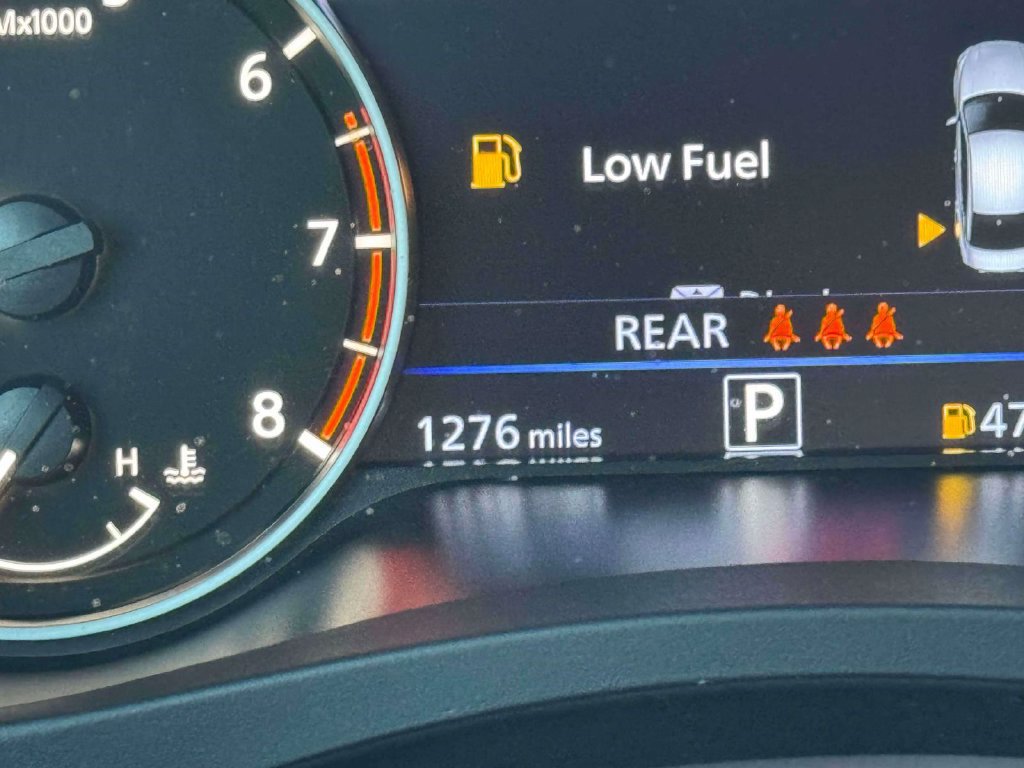 Used 2025 Nissan Altima 2.5 SR w/ SR Premium Package AWD/4WD image 29