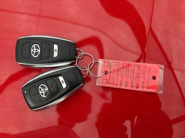 Used 2022 Toyota GR86 RWD image 9
