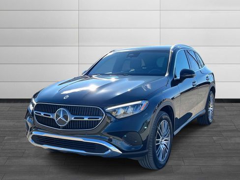 Certified 2025 Mercedes-Benz GLC 300 image 6