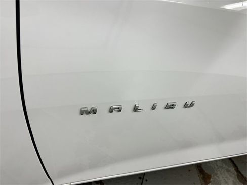 Used 2019 Chevrolet Malibu LS image 24