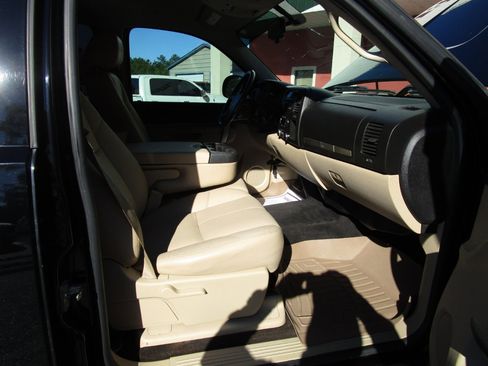 Used 2011 GMC Sierra 1500 SLE w/ Power Tech Package image 26