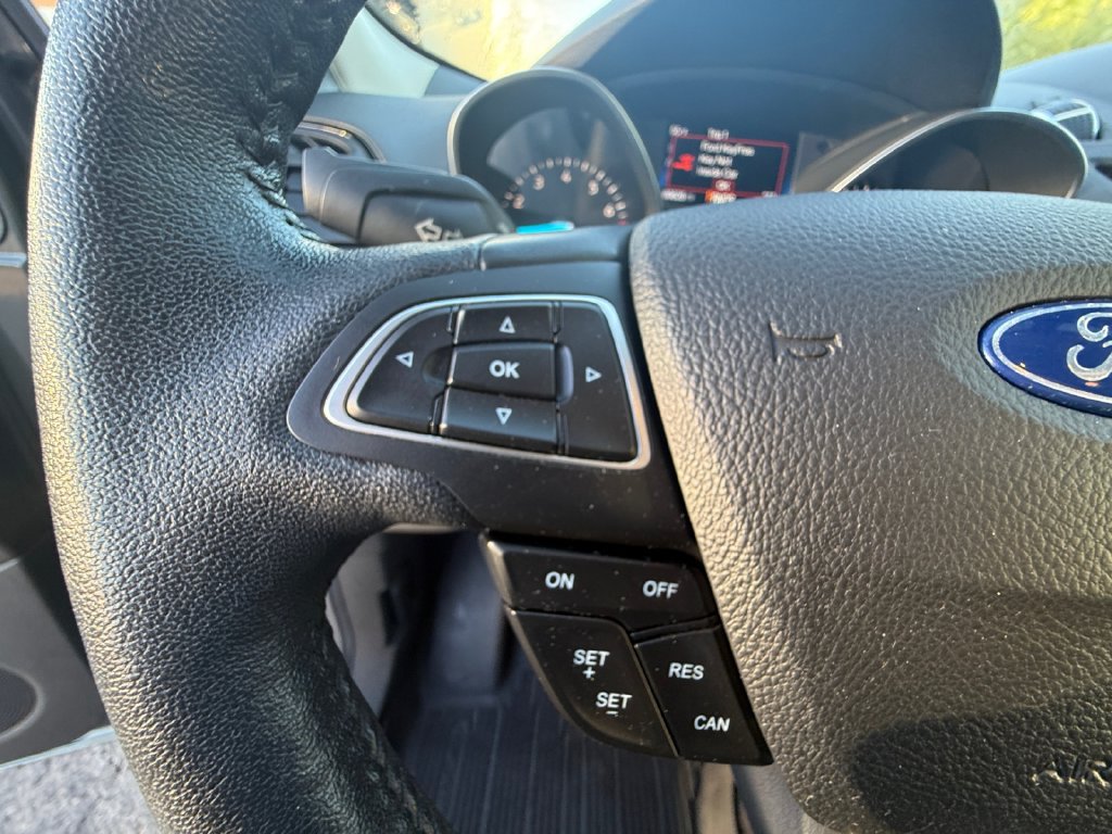 Used 2018 Ford Escape Titanium FWD image 15