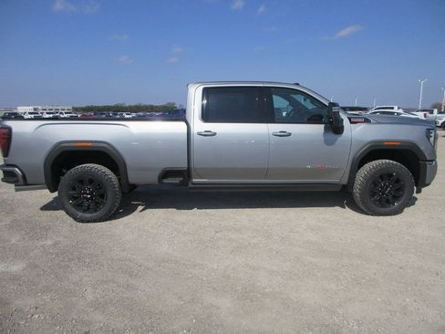 New 2026 GMC Sierra 3500 AT4 w/ AT4 Premium Plus Package image 3