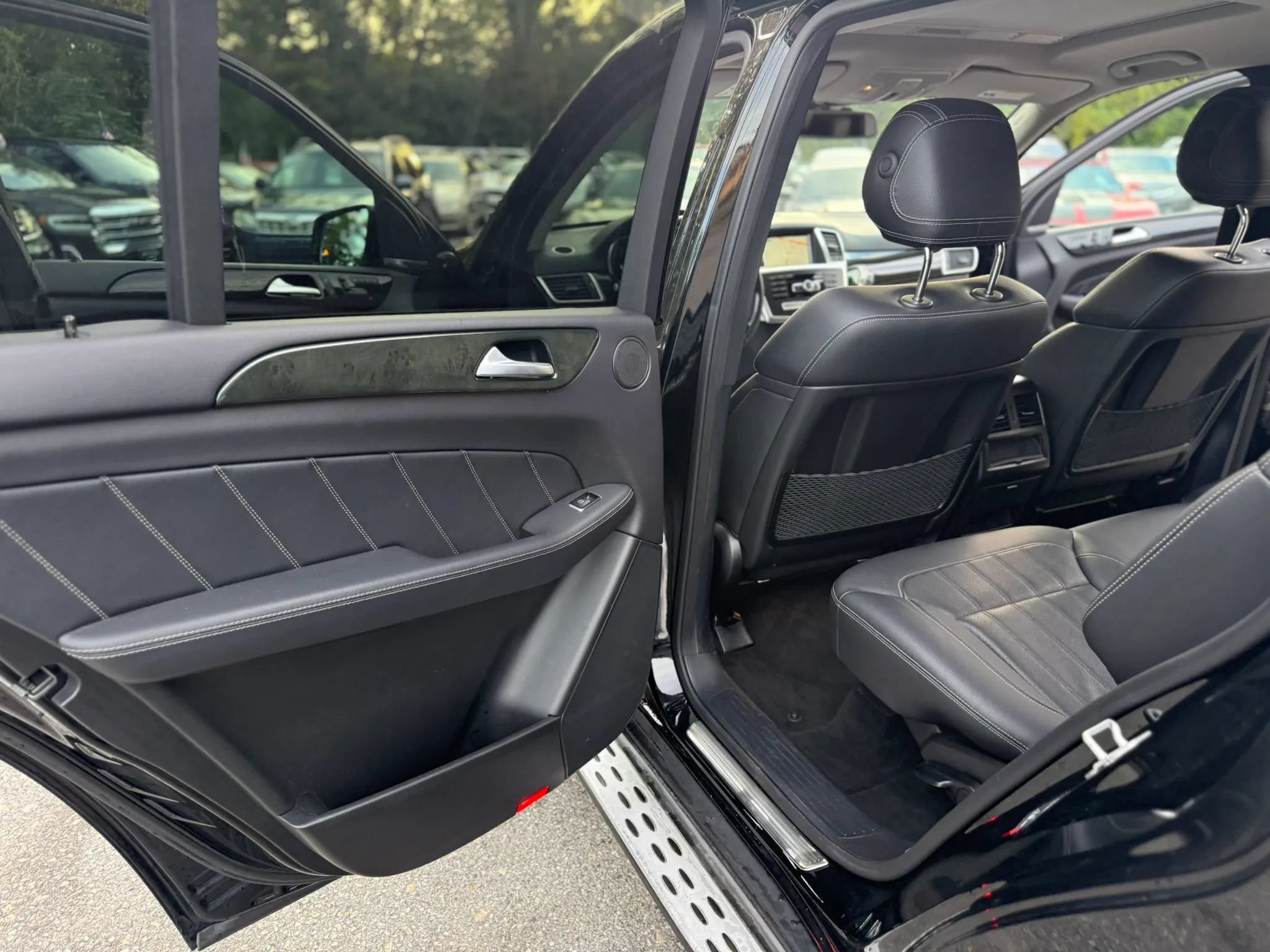 Used 2016 Mercedes-Benz GL 450 4MATIC image 17