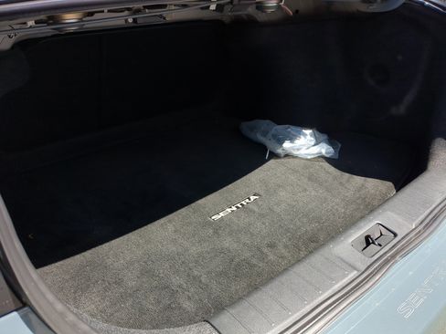 Used 2024 Nissan Sentra SV image 24