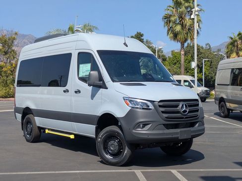 New 2025 Mercedes-Benz Sprinter 2500 image 15